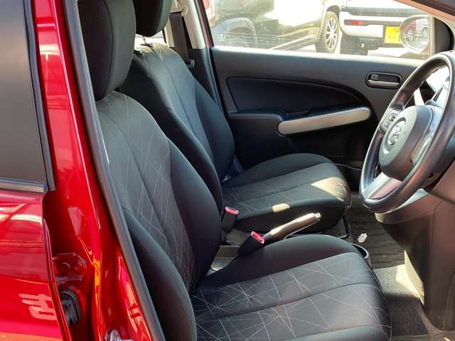 マツダ デミオ １．３ １３ スカイアクティブ H26年 (九州・沖縄) 99