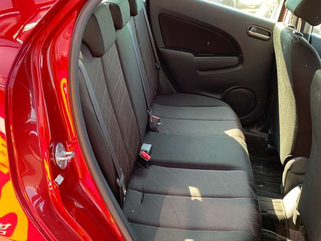 マツダ デミオ １．３ １３ スカイアクティブ H26年 (九州・沖縄) 99