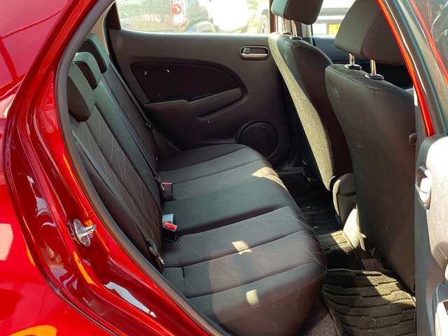 マツダ デミオ １．３ １３ スカイアクティブ H26年 (九州・沖縄) 99