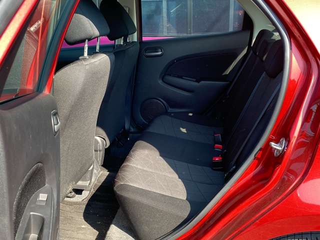 マツダ デミオ １．３ １３ スカイアクティブ H26年 (九州・沖縄) 99