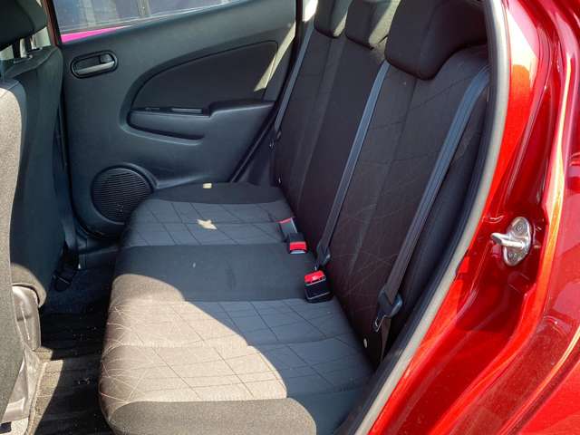 マツダ デミオ １．３ １３ スカイアクティブ H26年 (九州・沖縄) 99