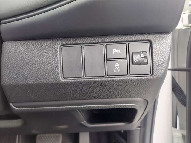 ホンダ ヴェゼル １．５ Ｅ：ＨＥＶ Ｘ ハントパッケージ R7年 (九州・沖縄) 99