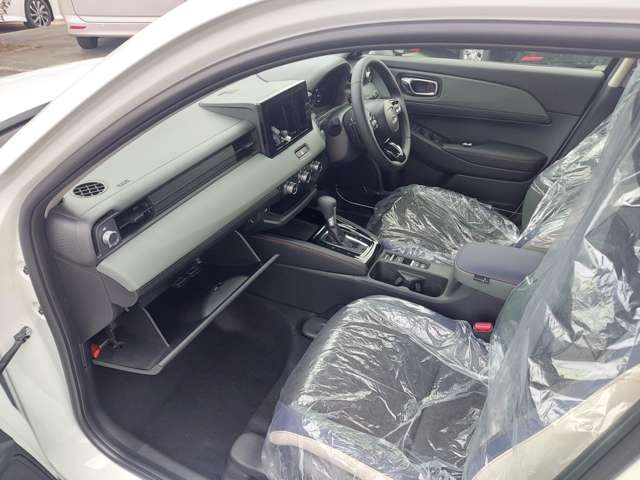 ホンダ ヴェゼル １．５ Ｅ：ＨＥＶ Ｘ ハントパッケージ R7年 (九州・沖縄) 99