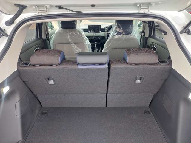 ホンダ ヴェゼル １．５ Ｅ：ＨＥＶ Ｘ ハントパッケージ R7年 (九州・沖縄) 99