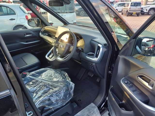 トヨタ ノア １．８ ハイブリッド Ｓ－Ｚ R7年 (九州・沖縄) 99