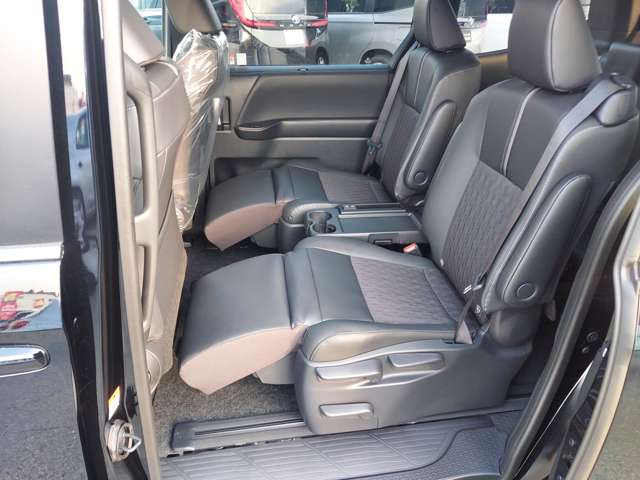 トヨタ ノア １．８ ハイブリッド Ｓ－Ｚ R7年 (九州・沖縄) 99