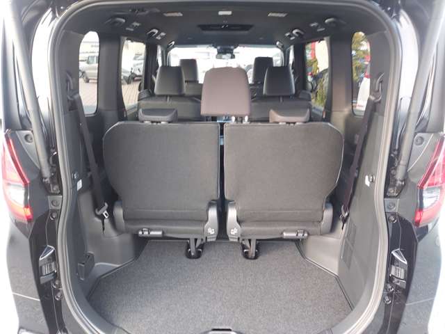 トヨタ ノア １．８ ハイブリッド Ｓ－Ｚ R7年 (九州・沖縄) 99