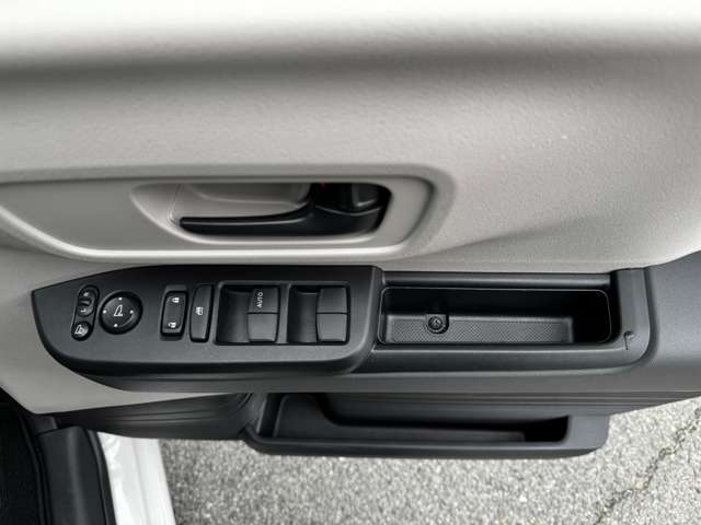 ホンダ Ｎ　ＢＯＸ ６６０ R6年 (九州・沖縄) 99