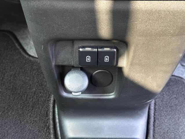 マツダ フレアワゴン ６６０ カスタムスタイル ハイブリッド ＸＳ R5年 (九州・沖縄) 99