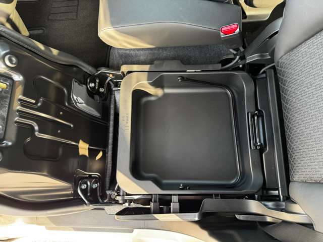 マツダ フレアワゴン ６６０ カスタムスタイル ハイブリッド ＸＳ R5年 (九州・沖縄) 99