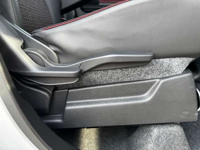 スズキ スペーシア ６６０ カスタム ハイブリッド ＸＳ R5年 (九州・沖縄) 99