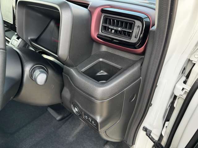 スズキ スペーシア ６６０ カスタム ハイブリッド ＸＳ R5年 (九州・沖縄) 99