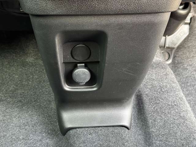 スズキ スペーシア ６６０ カスタム ハイブリッド ＸＳ R5年 (九州・沖縄) 99