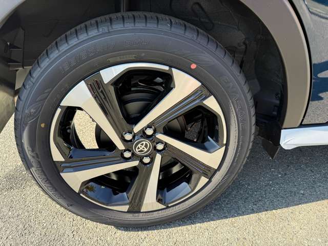 トヨタ ライズ　ハイブリッド ハイブリッド １．２ Ｚ R7年 (九州・沖縄) 99