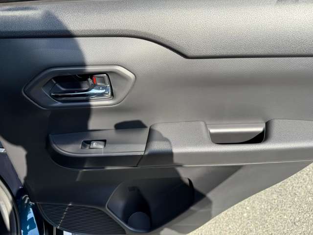 トヨタ ライズ　ハイブリッド ハイブリッド １．２ Ｚ R7年 (九州・沖縄) 99