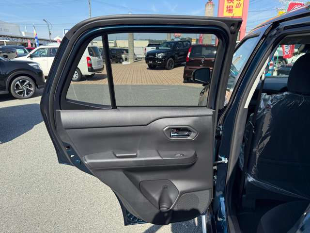 トヨタ ライズ　ハイブリッド ハイブリッド １．２ Ｚ R7年 (九州・沖縄) 99