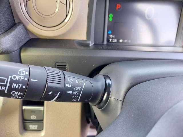 ホンダ Ｎ　ＢＯＸ ジョイ ６６０ ２トーン R6年 (九州・沖縄) 99