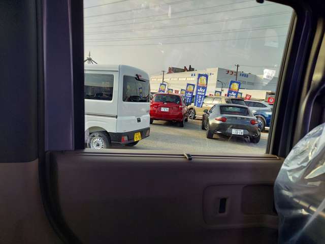 ホンダ Ｎ　ＢＯＸ ジョイ ６６０ ２トーン R6年 (九州・沖縄) 99