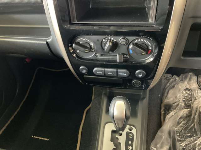 スズキ ジムニー ６６０ ランドベンチャー ４ＷＤ H28年 (東北) 99