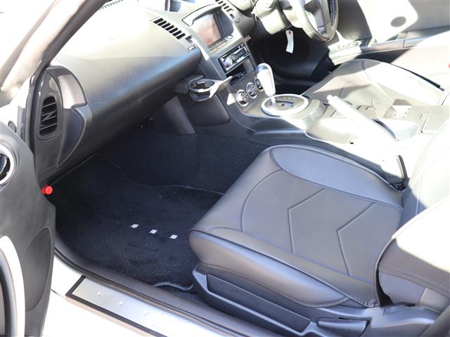 日産 フェアレディＺ ３．５ H16年 (関東) 99