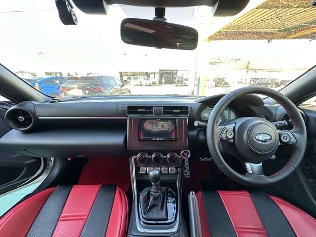 スバル ＢＲＺ ２．４ Ｒ R5年 (東海) 99