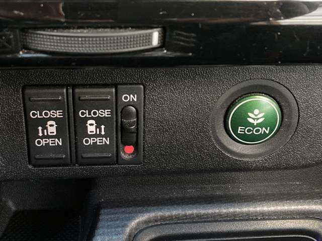 ホンダ ステップワゴン　スパーダ １．５ スパーダ ホンダ センシング ４ＷＤ H29年 (北海道) 99