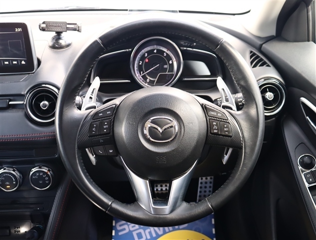 マツダ デミオ １．５ ＸＤ ツーリング ディーゼルターボ H27年 (関東) 99