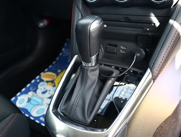 マツダ デミオ １．５ ＸＤ ツーリング ディーゼルターボ H27年 (関東) 99