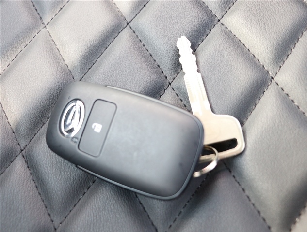 ダイハツ ハイゼットトラック ６６０ ジャンボ エクストラ ３方開 ４ＷＤ R6年 (関東) 99