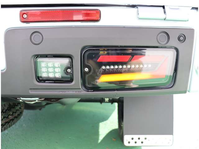 ダイハツ ハイゼットトラック ６６０ ジャンボ エクストラ ３方開 ４ＷＤ R6年 (関東) 99