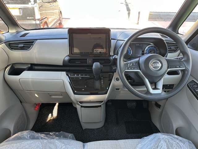 日産 ルークス ６６０ Ｘ R4年 (東海) 99