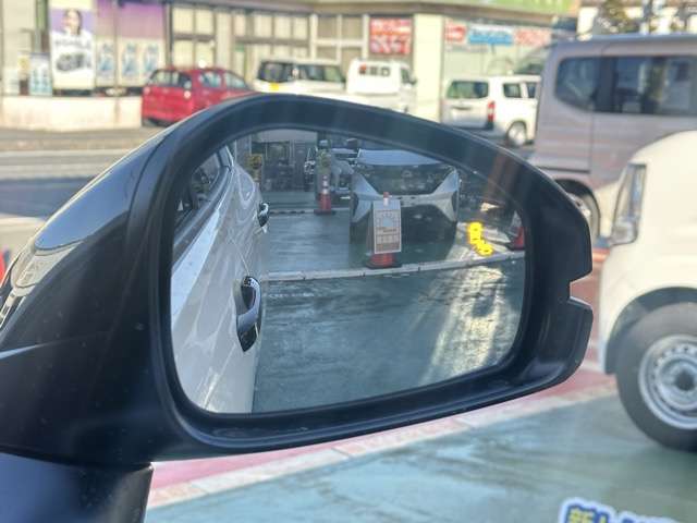 ホンダ ＺＲ－Ｖ ２．０ Ｅ：ＨＥＶ Ｚ ブラックスタイル R6年 (東海) 99