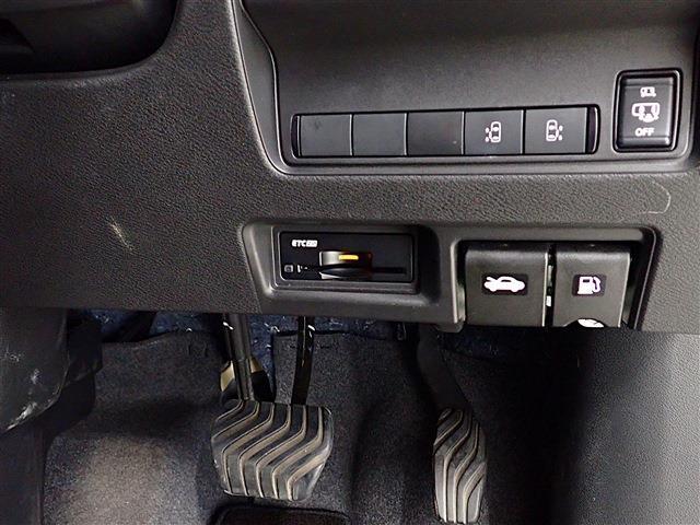 日産 セレナ ２．０ ハイウェイスターＶ R5年 (関東) 99