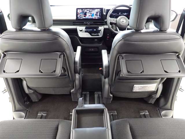 日産 セレナ ２．０ ハイウェイスターＶ R5年 (関東) 99