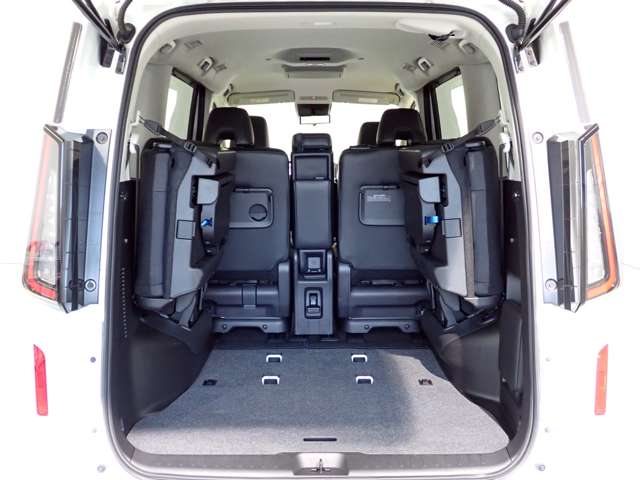 日産 セレナ ２．０ ハイウェイスターＶ R5年 (関東) 99