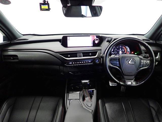 レクサス ＵＸ２５０ｈ ２５０Ｈ Ｆスポーツ ４ＷＤ R2年 (関東) 99