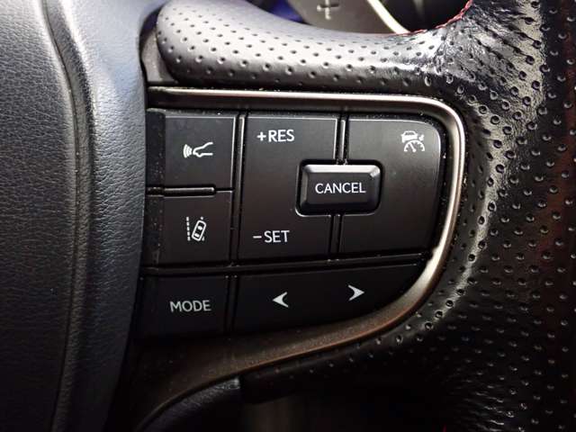 レクサス ＵＸ２５０ｈ ２５０Ｈ Ｆスポーツ ４ＷＤ R2年 (関東) 99