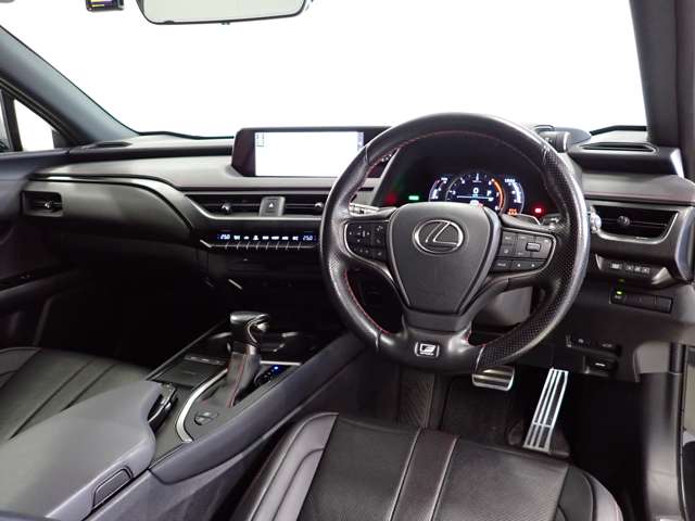 レクサス ＵＸ２５０ｈ ２５０Ｈ Ｆスポーツ ４ＷＤ R2年 (関東) 99