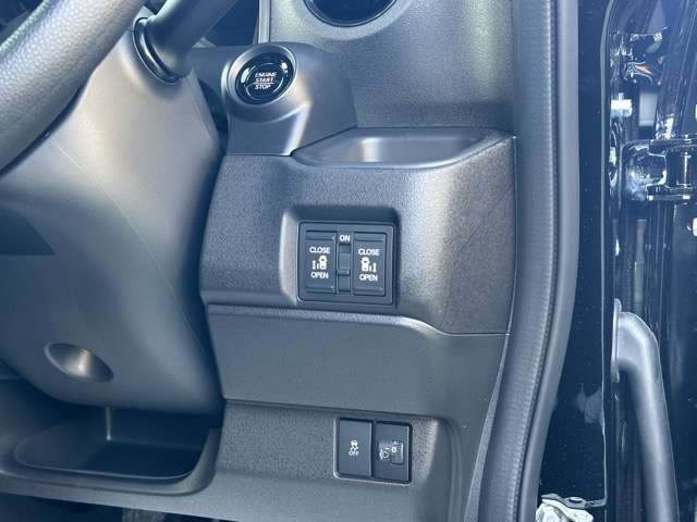 ホンダ Ｎ　ＢＯＸ カスタム ６６０ R7年 (東海) 99