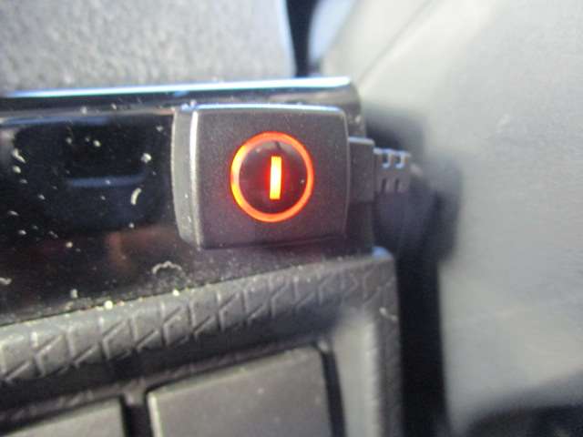 ダイハツ タント ６６０ カスタム ＲＳ ＥＣＯＩＤＬＥ非装着車 R5年 (中国) 99