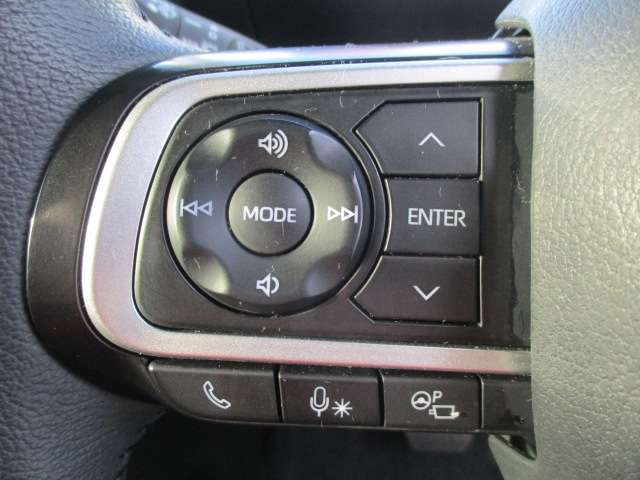 ダイハツ タント ６６０ カスタム ＲＳ ＥＣＯＩＤＬＥ非装着車 R5年 (中国) 99