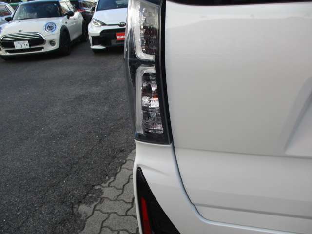 ダイハツ タント ６６０ カスタム ＲＳ ＥＣＯＩＤＬＥ非装着車 R5年 (中国) 99