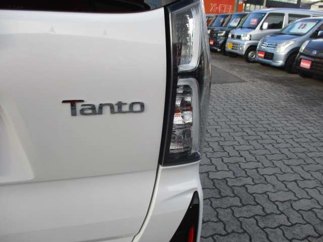 ダイハツ タント ６６０ カスタム ＲＳ ＥＣＯＩＤＬＥ非装着車 R5年 (中国) 99