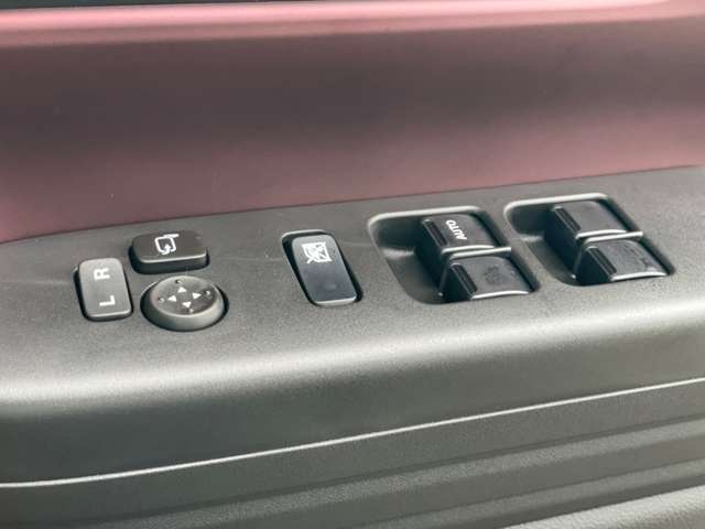 スズキ スペーシア ６６０ カスタム ハイブリッド ＸＳ R6年 (近畿) 99