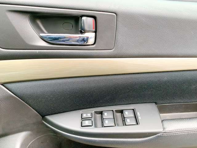 スバル レガシィツーリングワゴン ２．５ Ｉ アイサイト ４ＷＤ H25年 (九州・沖縄) 99