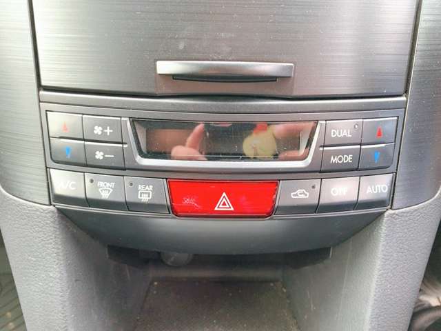 スバル レガシィツーリングワゴン ２．５ Ｉ アイサイト ４ＷＤ H25年 (九州・沖縄) 99