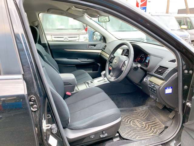 スバル レガシィツーリングワゴン ２．５ Ｉ アイサイト ４ＷＤ H25年 (九州・沖縄) 99