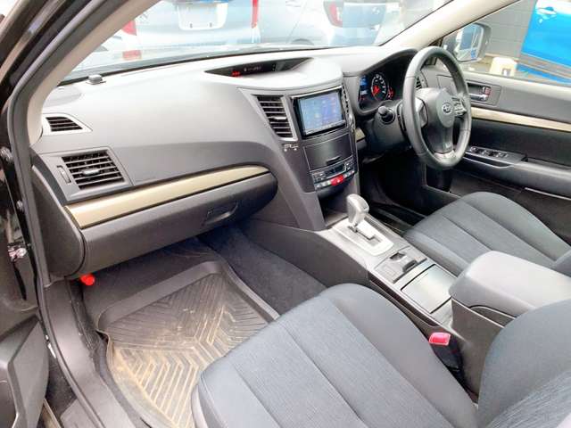 スバル レガシィツーリングワゴン ２．５ Ｉ アイサイト ４ＷＤ H25年 (九州・沖縄) 99