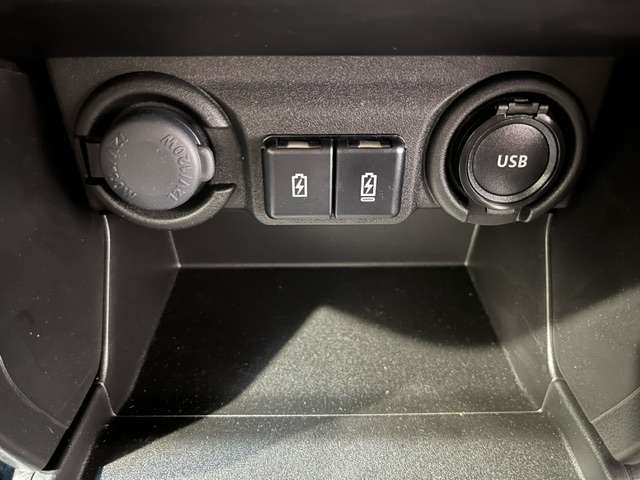 スズキ スイフト １．２ ハイブリッド ＭＺ ４ＷＤ R5年 (北海道) 99