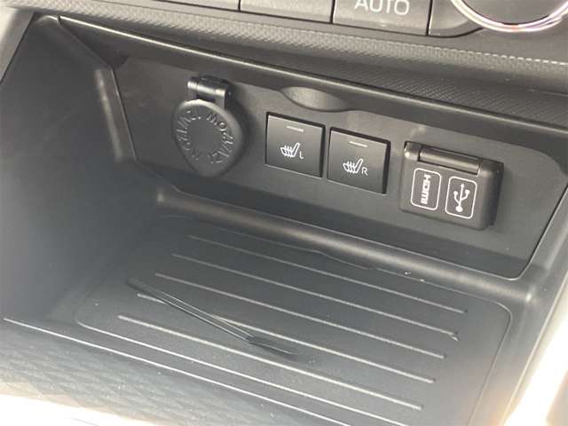 トヨタ ライズ １．２ Ｚ R5年 (東海) 99